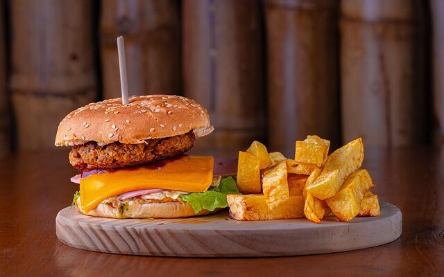 Hverdagen som fastfood-kok med teknik og tempo